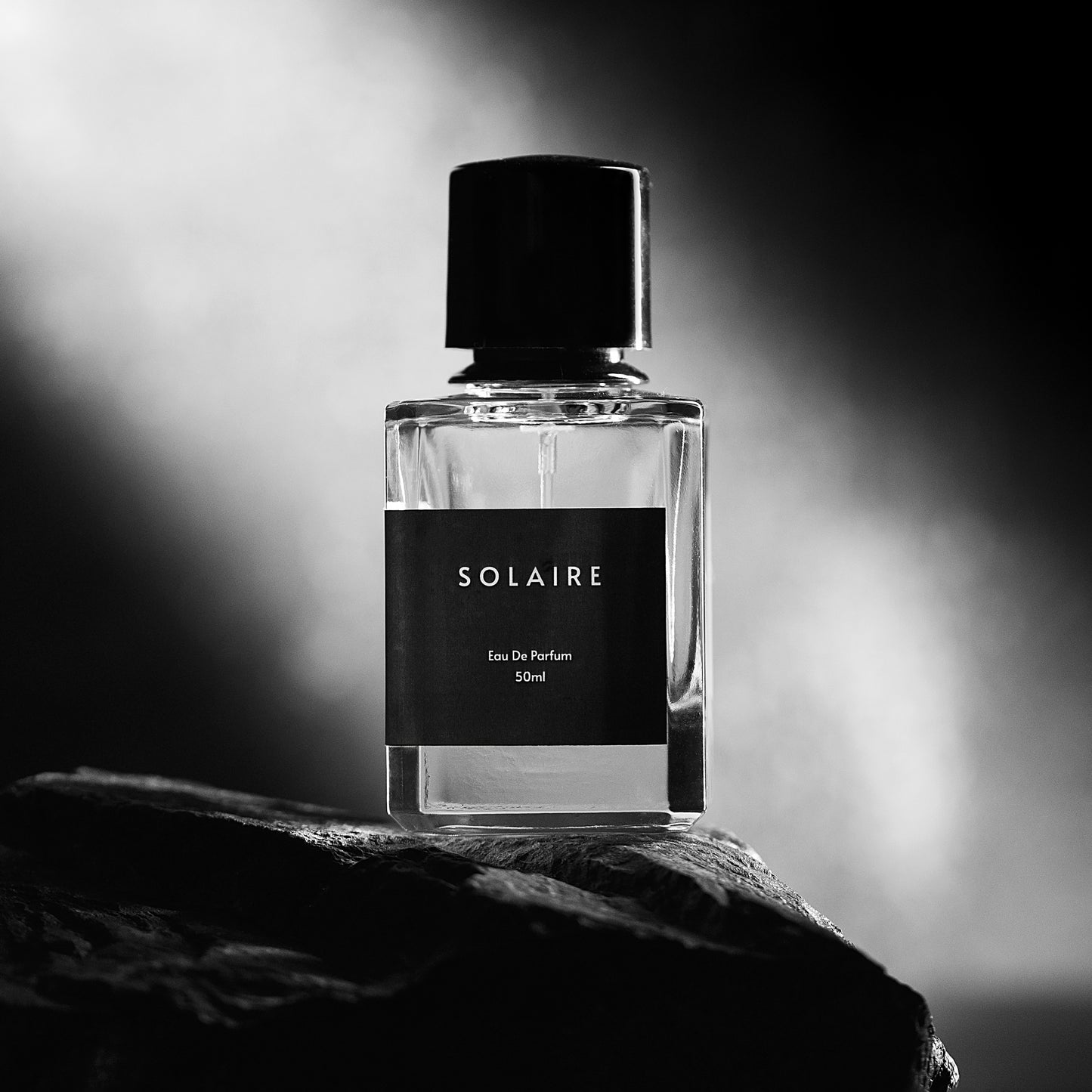 Solaire – Long Lasting Amber Floral Musk | Sweet & Sensual Unisex Fragrance | 50ml